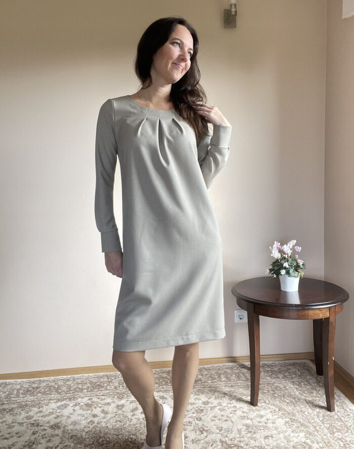 Kreemikas kleit vööga - Image 1