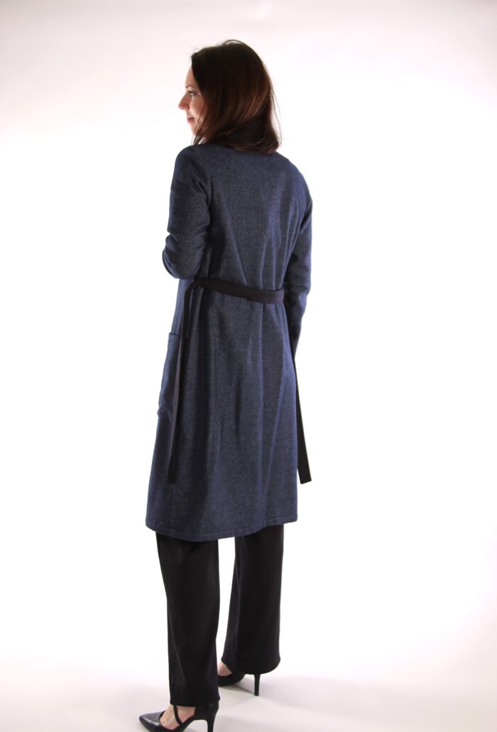 Kardigan tumesinine peenvillane - Image 3