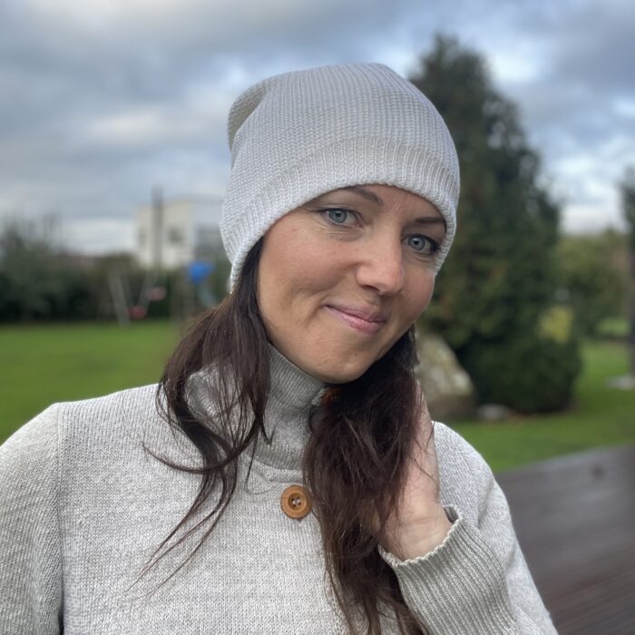 Valge Baggy müts, 100% meriinovill - Image 2