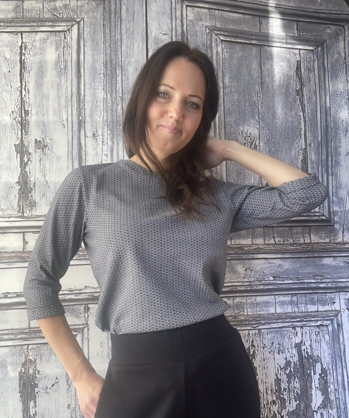 Tumesinine mustriga pluus - Image 2