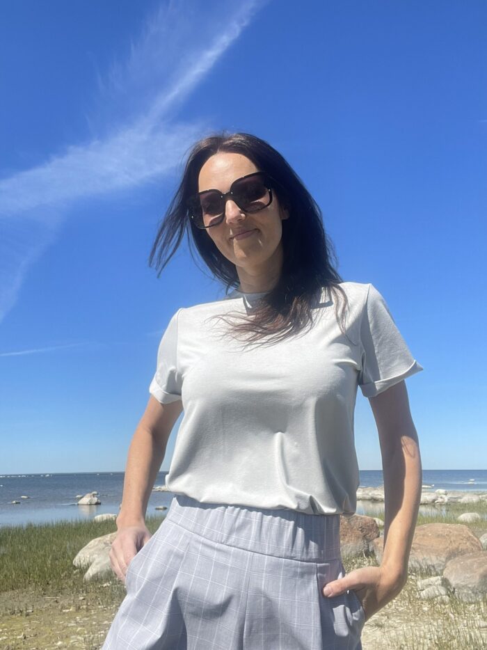 Creamy Blouse - Image 2