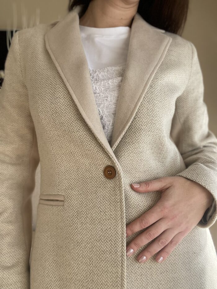 Kreemikas villane pintsak kalasaba mustriga - Image 3