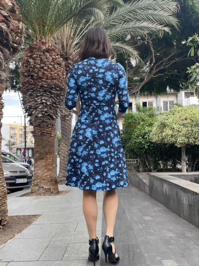 Öösinine kleit lilledega - Image 3