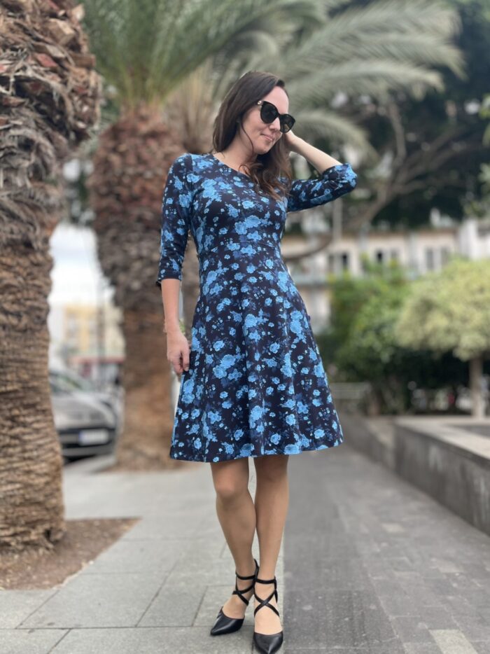 Öösinine kleit lilledega - Image 4