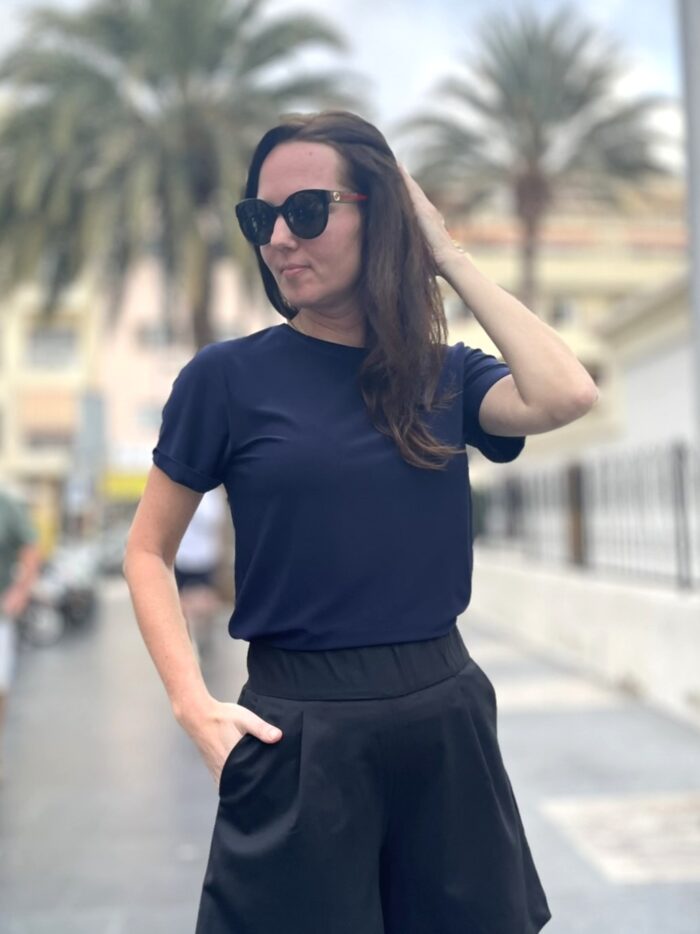 Tumesinine pluus Tumesinine pluus - Image 1