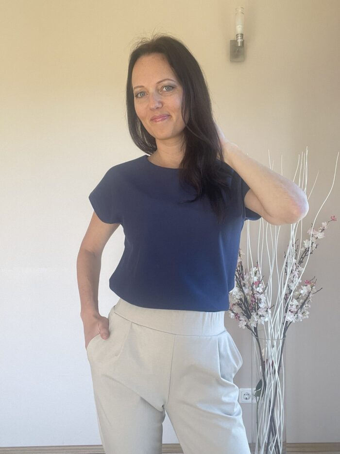 Tumesinine pluus - Image 2