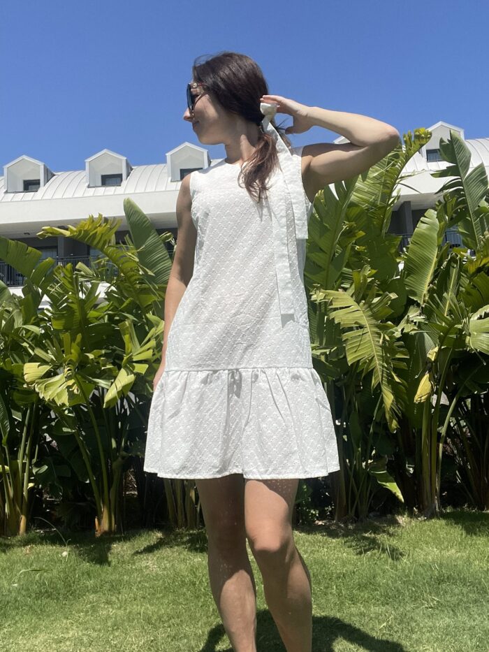 Valge pitskleit - Image 4