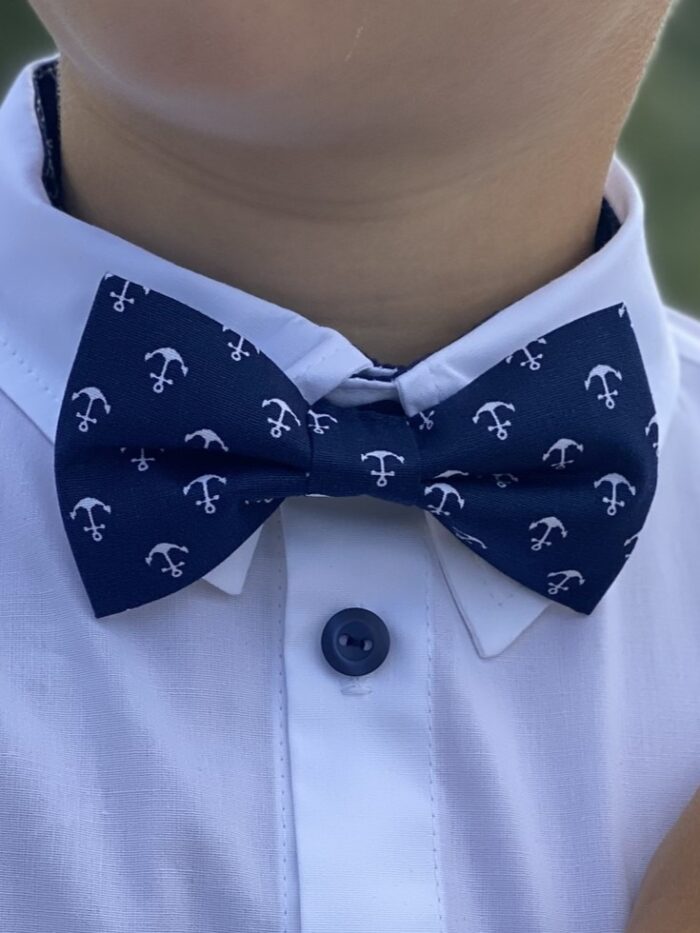 Tumesinine kikilips ankrutega - Image 1