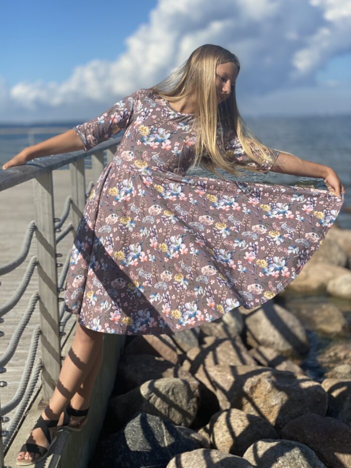 Creamy Floral Dress - Image 3