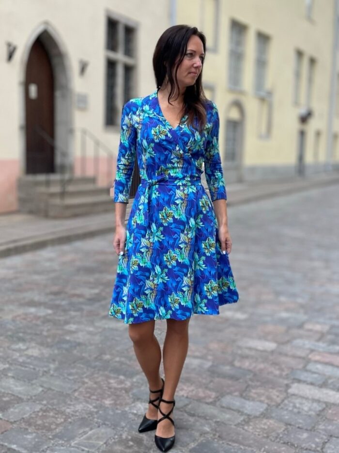 Wrapped Dress Floral Bright Blue - Image 1