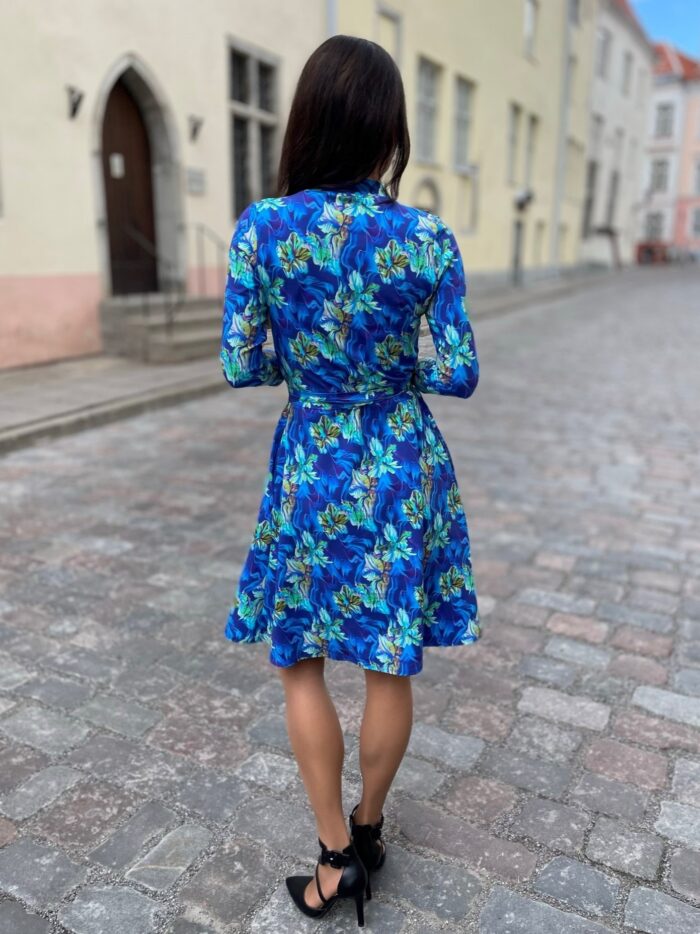 Wrapped Dress Floral Bright Blue - Image 3