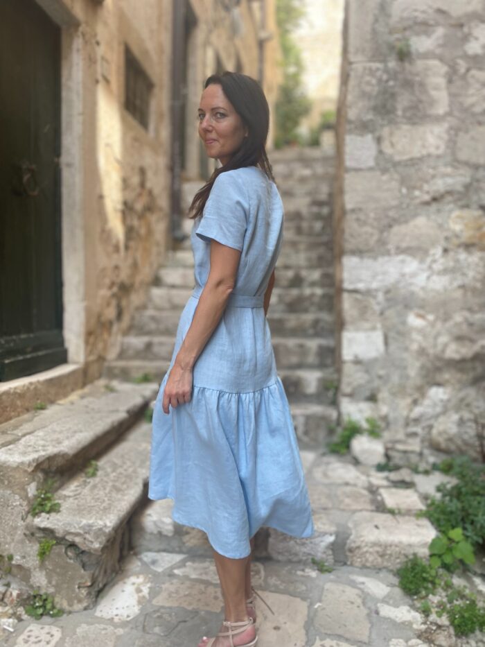 Helesinine kleit satsiga, 100% linane - Image 3