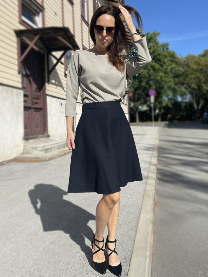 Black Skirt With Virgin Wool - Image 1