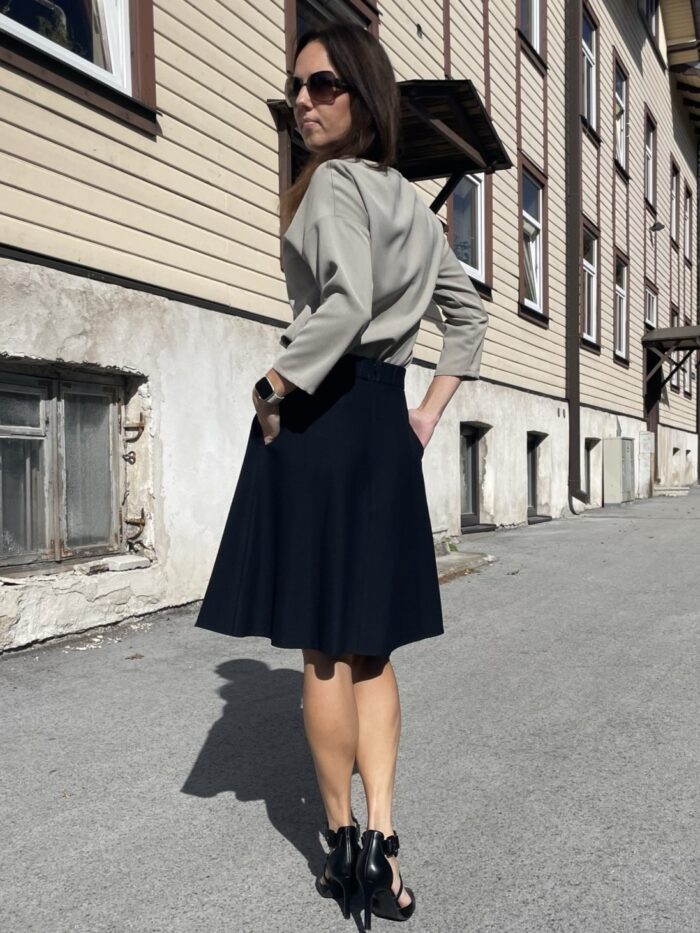 Black Skirt With Virgin Wool - Image 2