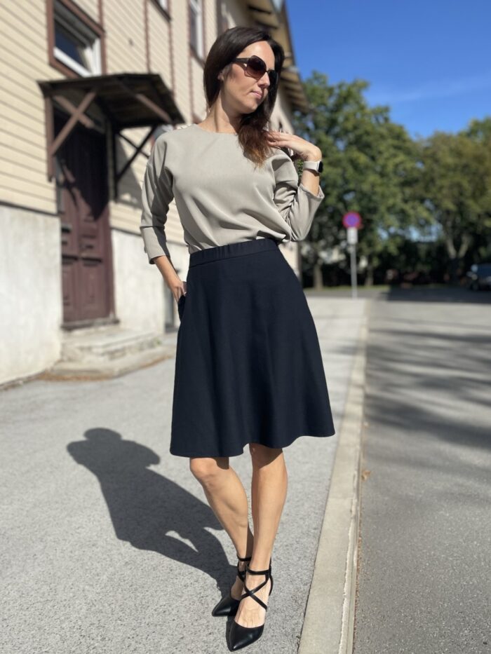 Black Skirt With Virgin Wool - Image 6