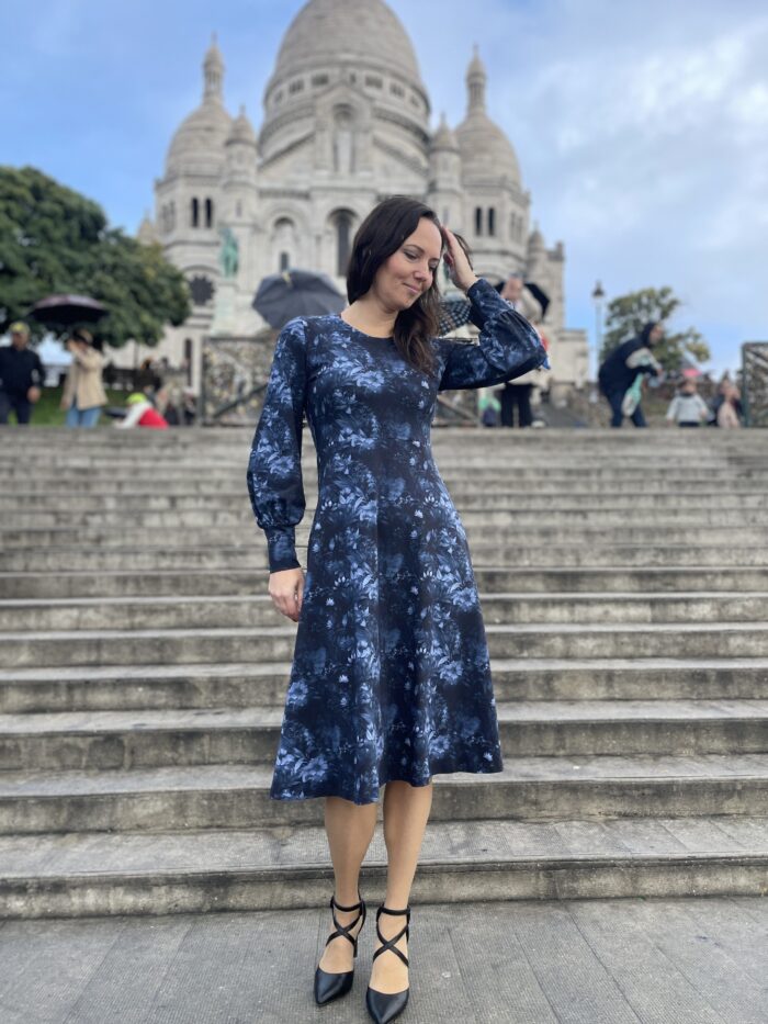 Öösinine kleit pika puhvvarrukaga - Image 1