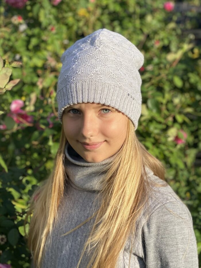 Gray Hat With Swarovski Cristals, 100% Merino Wool - Image 2