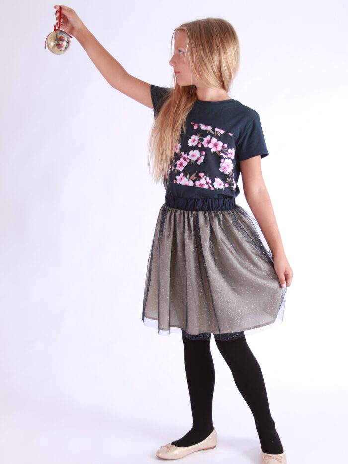 Kuldne peoseelik sädeleva tülliga - Image 1