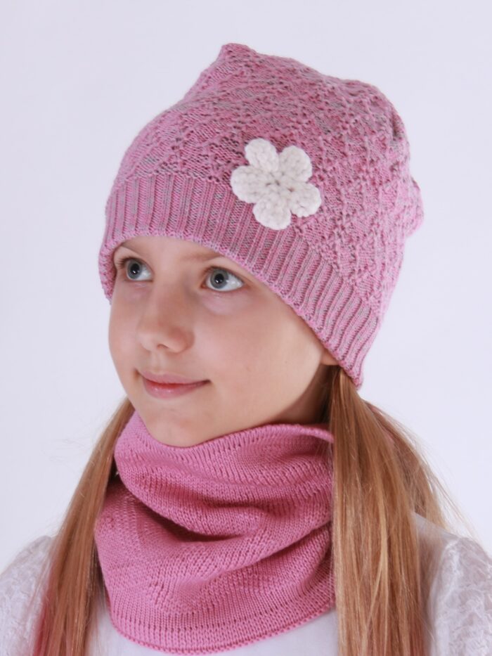 Hall-roosa müts käsitsi heegeldatud lillega, 100% meriinovill - Image 2