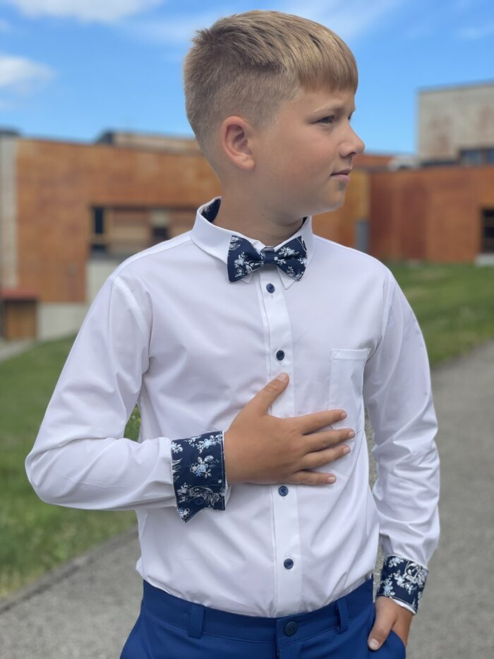 Bow Tie Navy Blue Details - Image 3