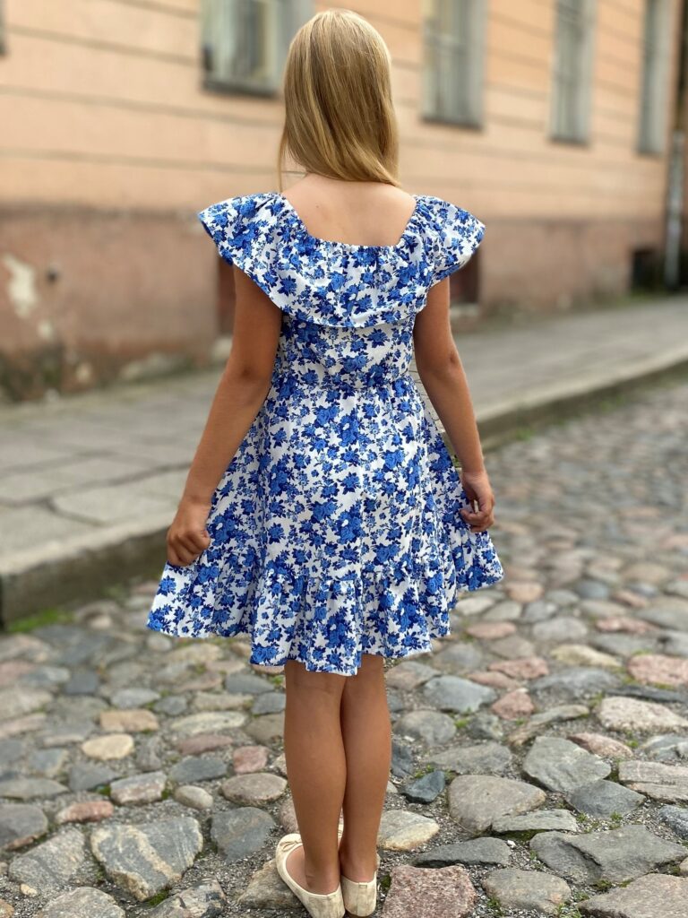 Sinine lillekleit volangidega - Image 2