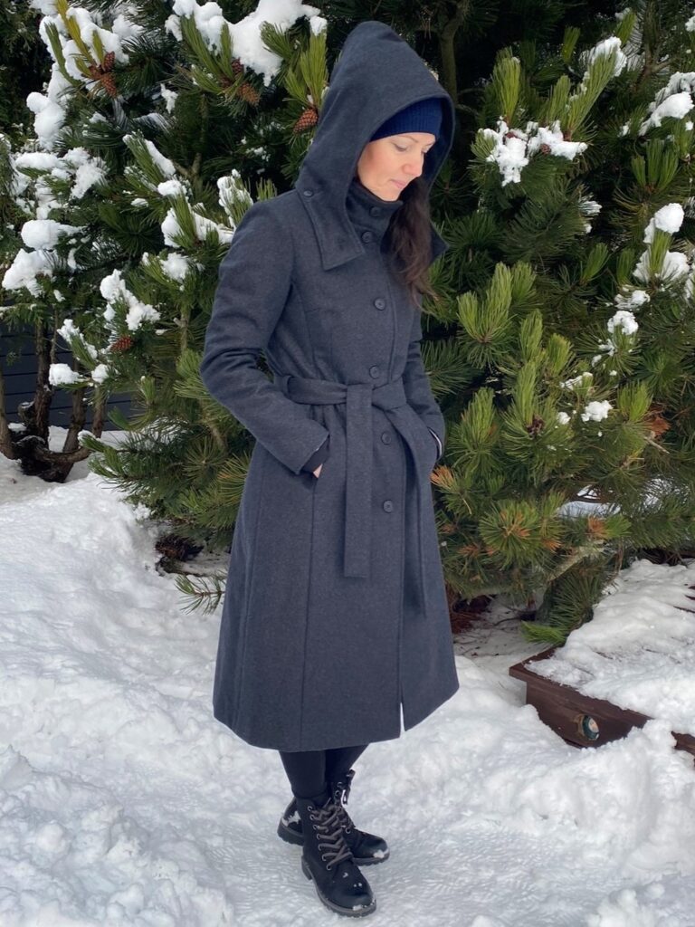 Dark Gray Wintercoat - Image 4