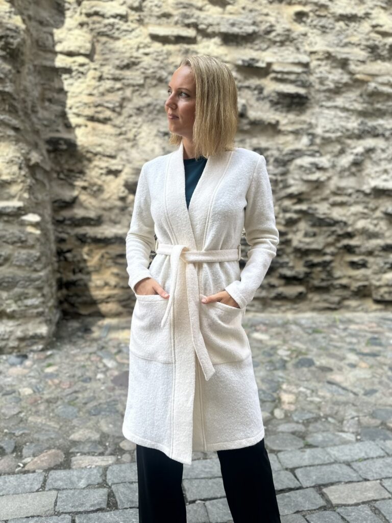 Creamy Cardigan, 100% Wool
