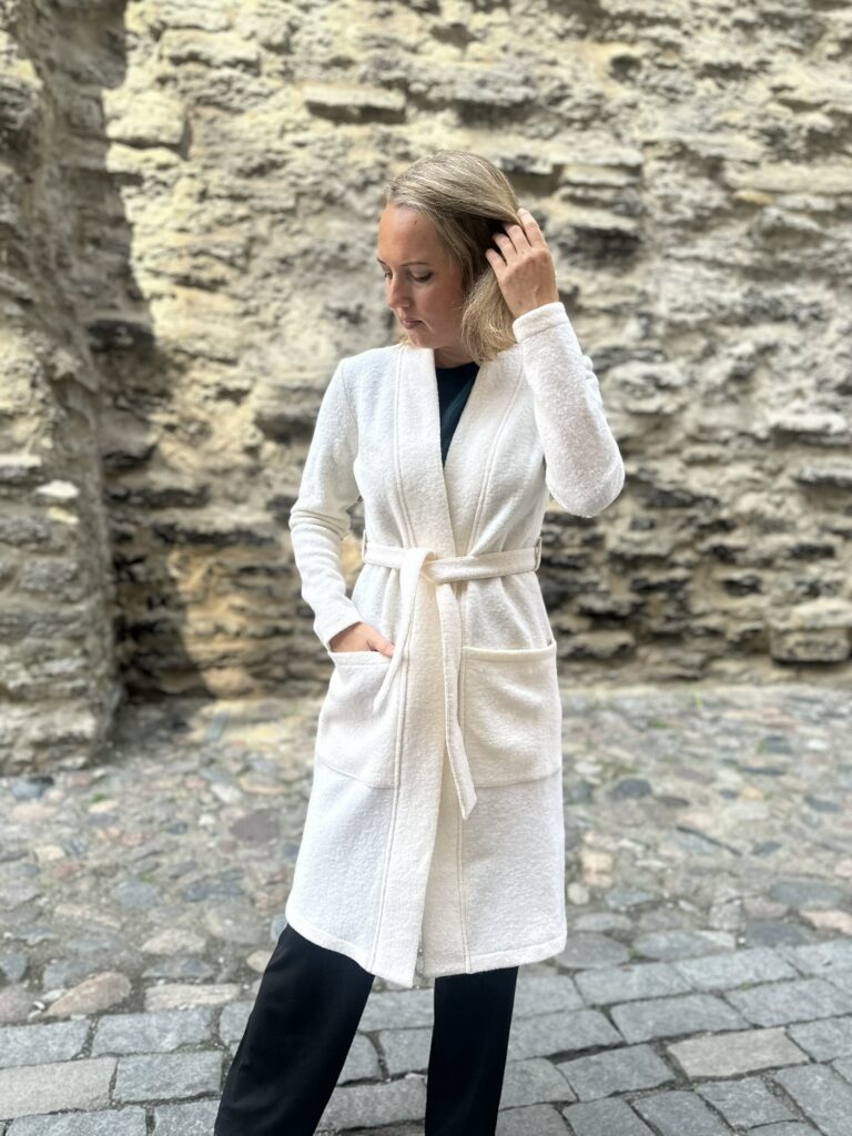 Creamy Cardigan, 100% Wool - Image 5