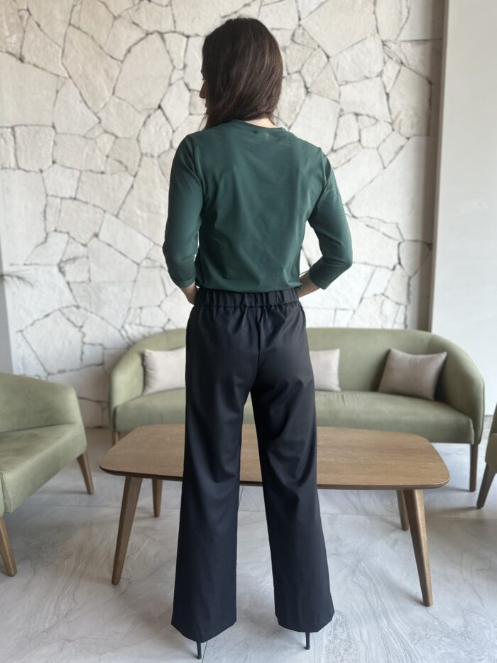 Mustad peenvillased püksid laia säärega - Image 2