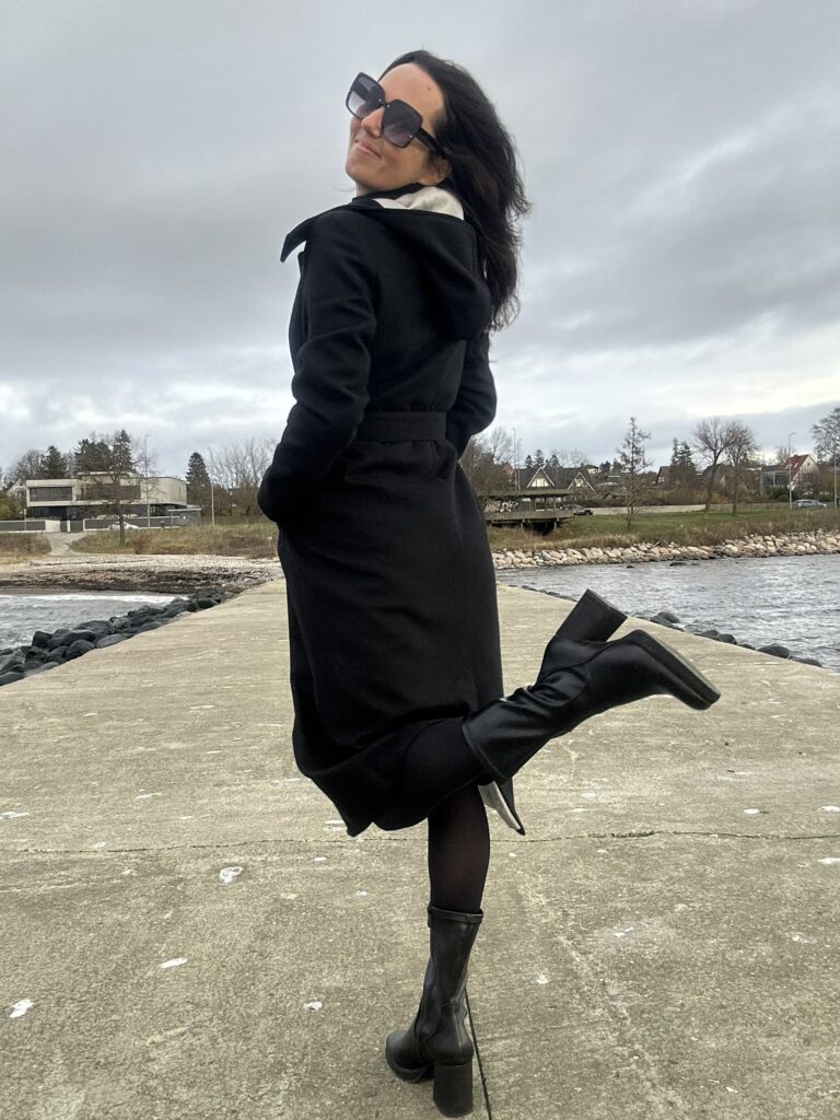 Black Wintercoat Trench - Image 5