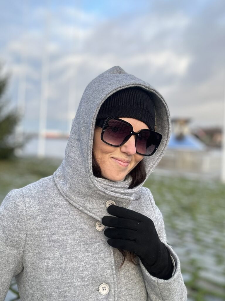 Light Gray Wintercoat - Image 5