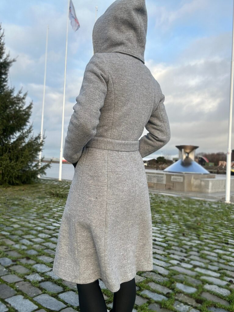 Light Gray Wintercoat - Image 6
