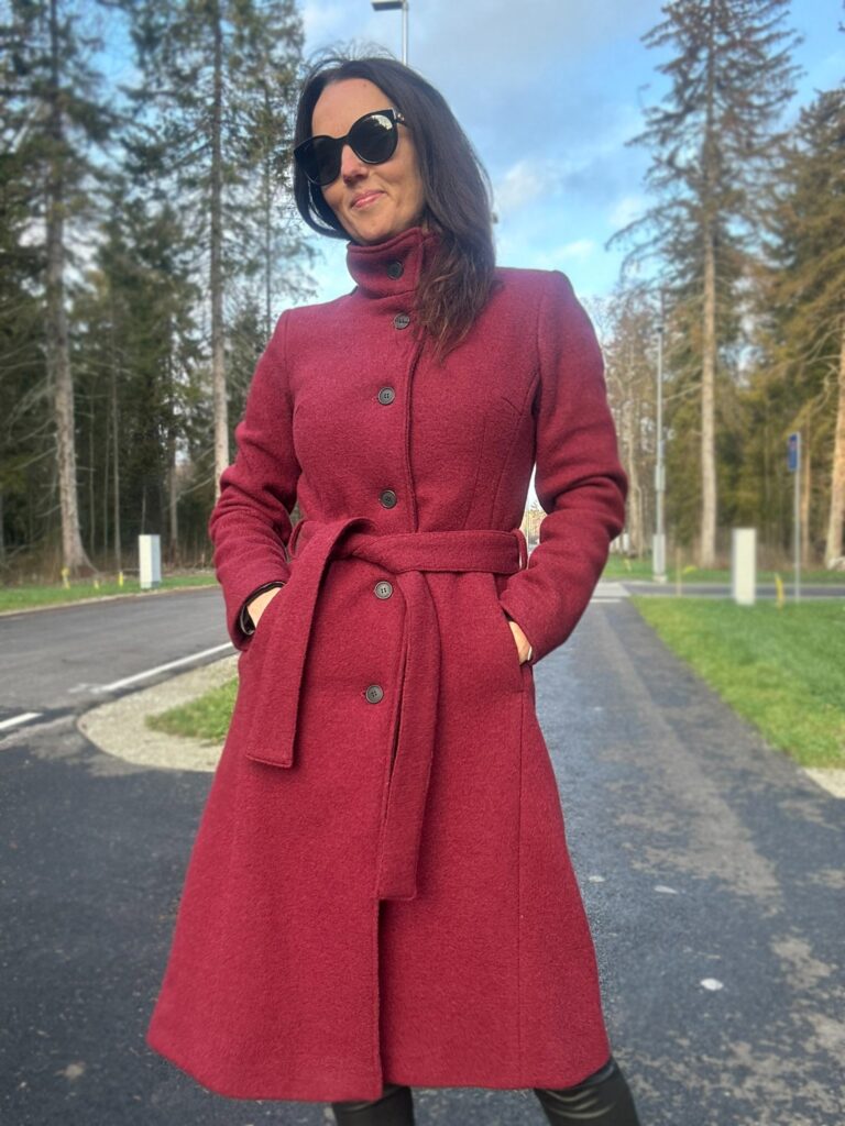 MADE TO ORDER! Wine Red Wintercoat - Image 6