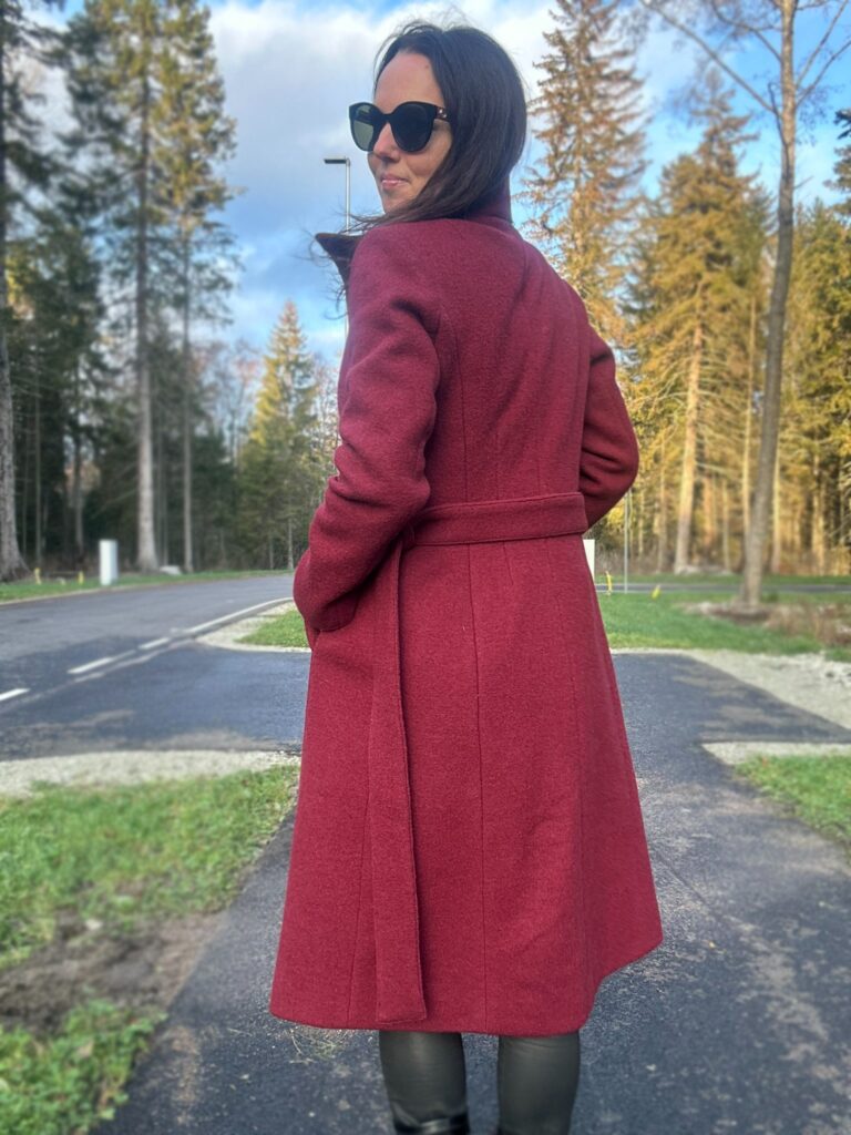 MADE TO ORDER! Wine Red Wintercoat - Image 4