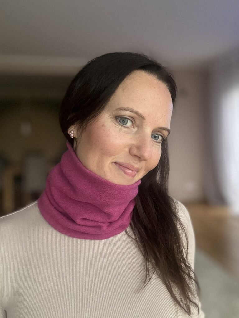 Fuchsia Scarf, 100% Merino Wool