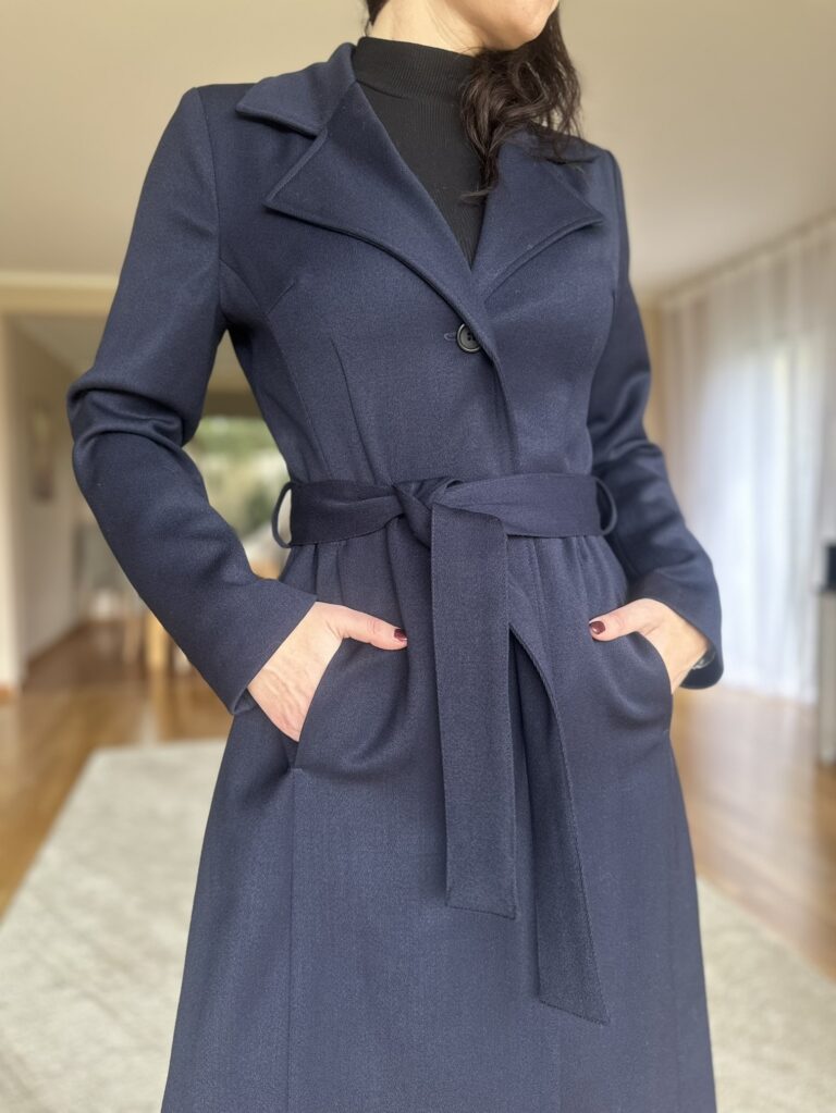 MADE TO ORDER! Navy Blue Coat, 100% Virgin Wool - Image 4