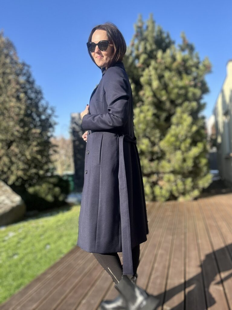 MADE TO ORDER! Navy Blue Coat, 100% Virgin Wool - Image 7