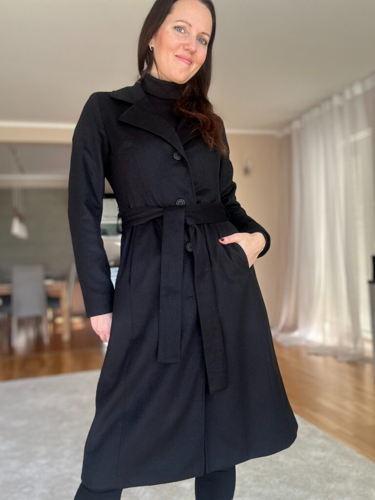 Black Coat, 80% Virgin Wool - Image 3