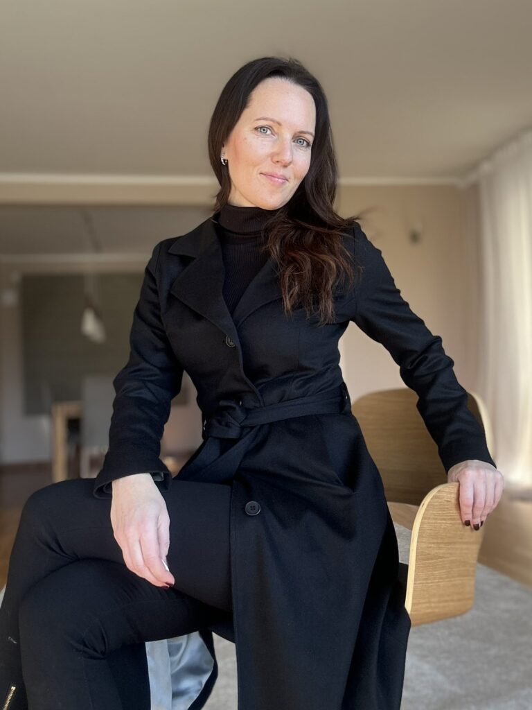 Black Coat, 80% Virgin Wool