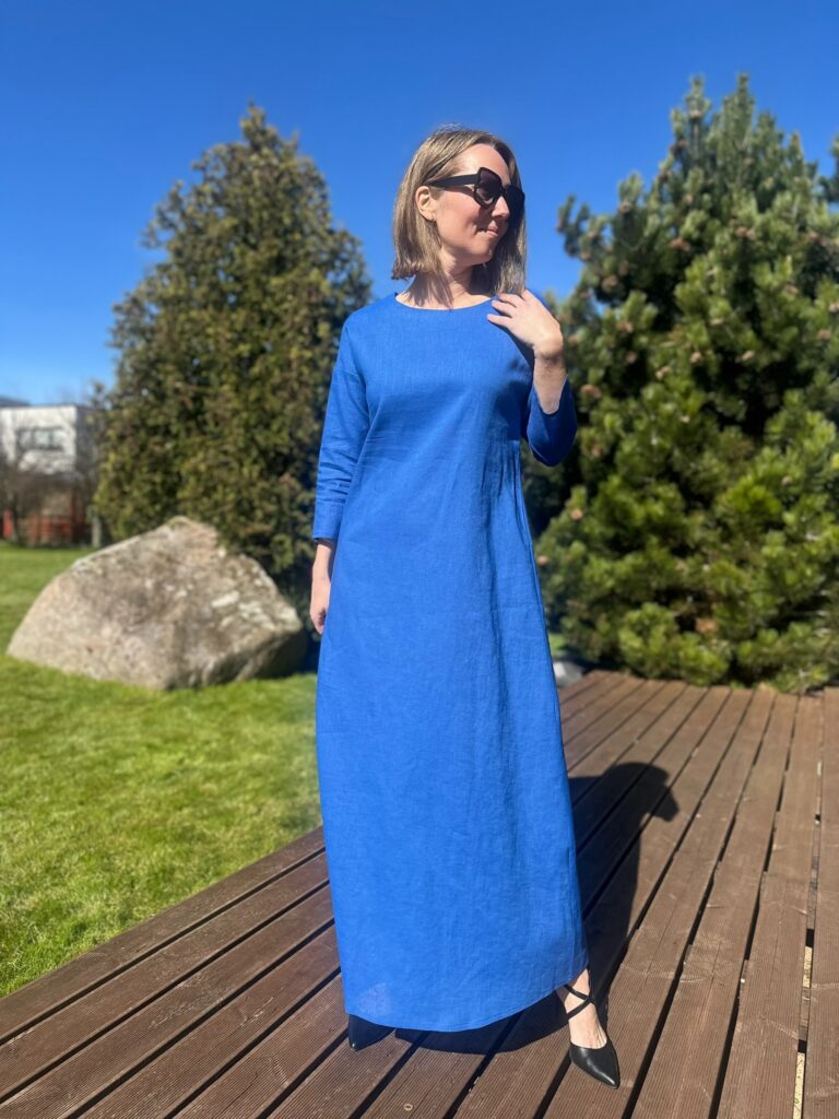 Rukkilille sinine linane maksikleit varrukaga - Image 2