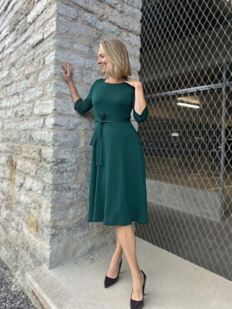Green Dress, 100% meriinovill - Image 2