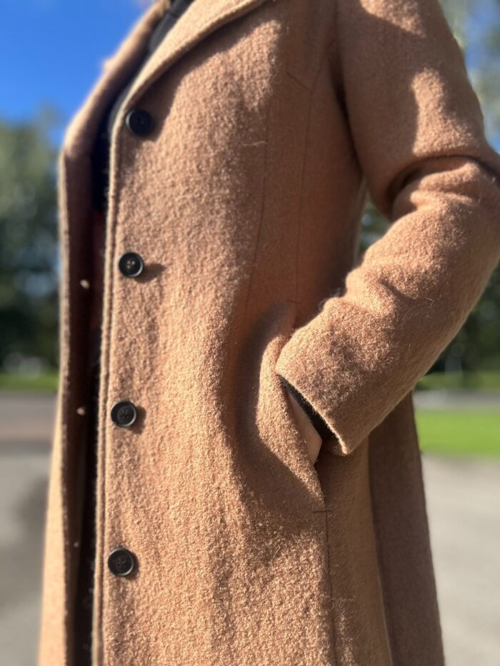 Kaamelikarva kevadsügismantel, 100% vill - Image 4