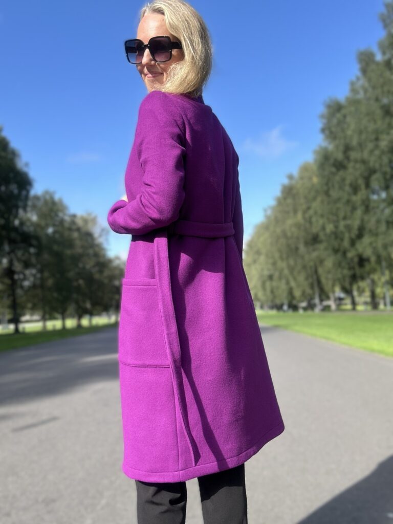 Mulberry Luxurious Virgin Wool Cardigan With Cashmere - Image 5