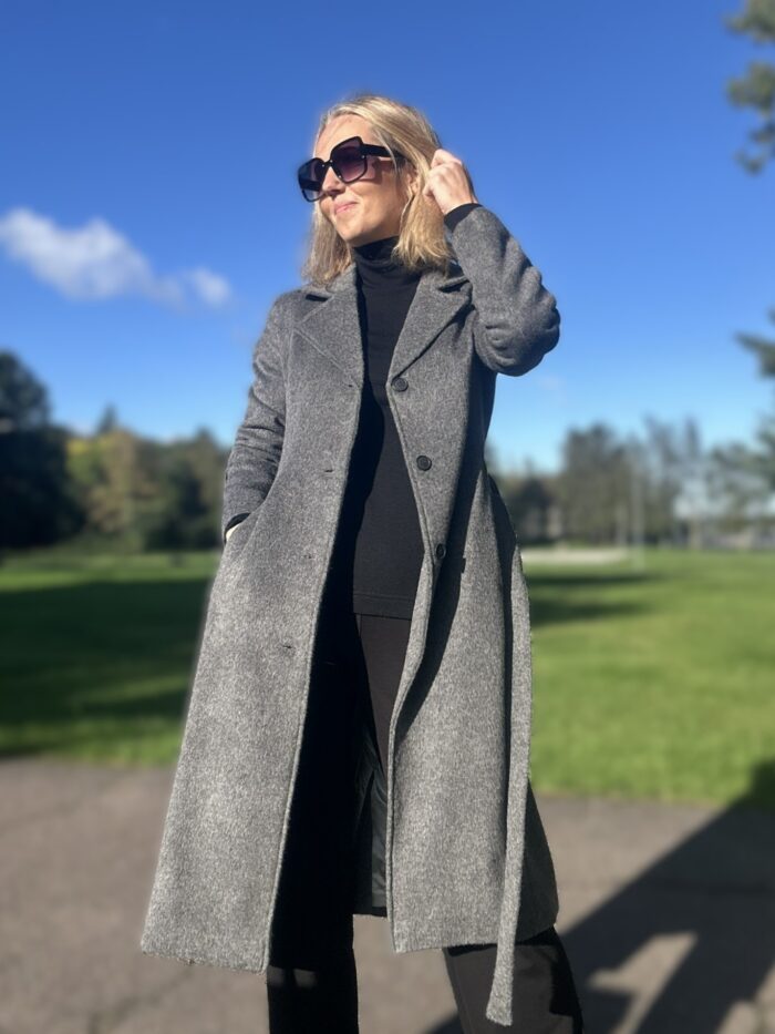 VALMIB TELLIMISEL! Hall luksuslik mantel peenvilla ja mohääriga - Image 1