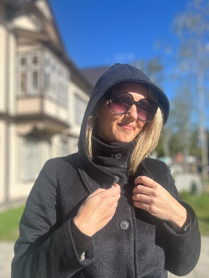 Bluish-Black Winter Coat with Virgin Wool and Mohair (with Padding and Detachable Hood) - Image 5