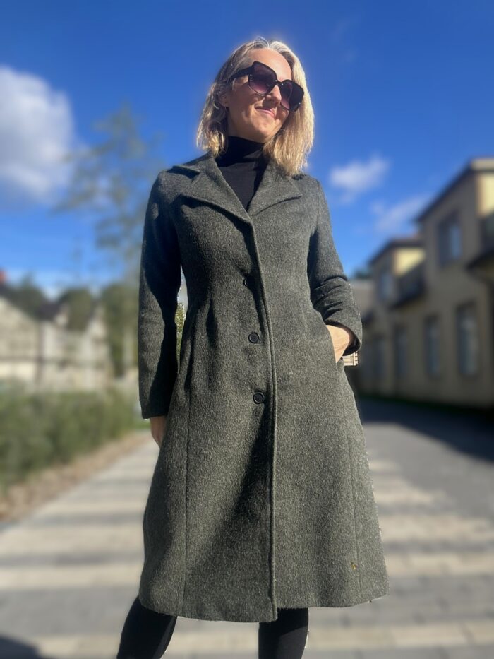 Roheline luksuslik mantel peenvilla ja mohääriga - Image 6