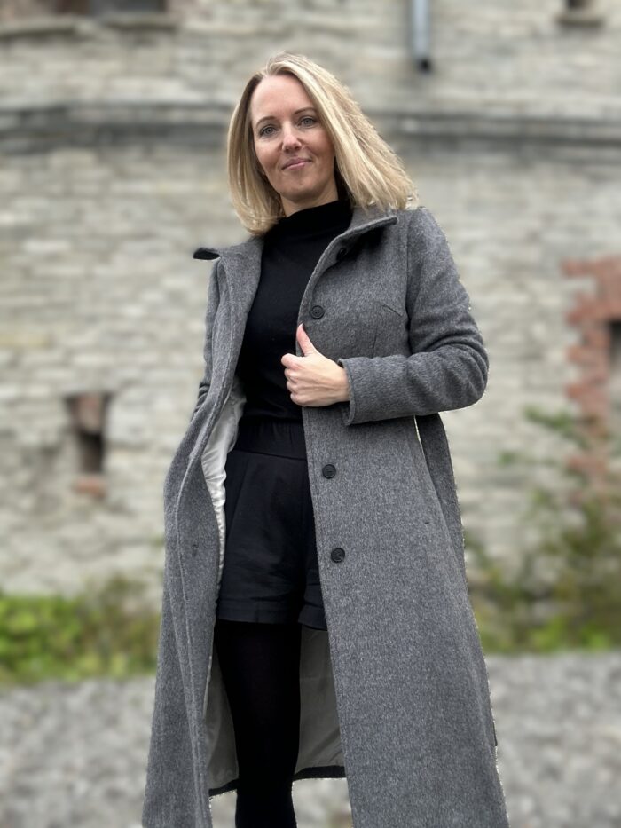 7655-Emma-and-Theo-naiste-hall-talvemantel-mohaeaeriga-vatiini-ja-eemaldatava-kapuutsiga-40 Hall luksuslik peenvillane talvemantel mohääriga (vatiini ja eemaldatava kapuutsiga) - Image 1