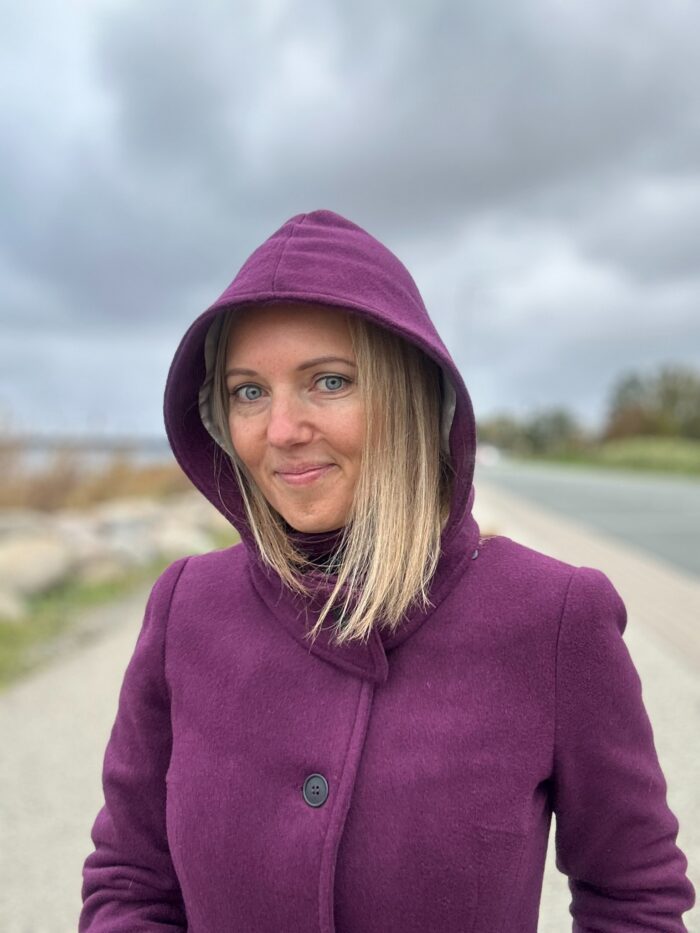 Ploomikarva luksuslik peenvillane talvemantel kašmiiriga (vatiini ja eemaldatava kapuutsiga) - Image 4