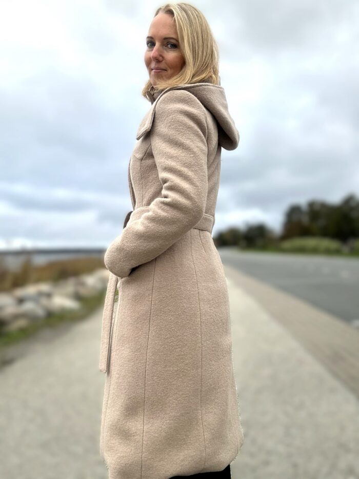 Kaamelikarva talvemantel (vatiini ja eemaldatava kapuutsiga) - Image 9