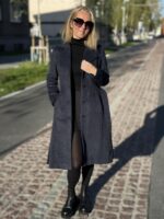 VALMIB TELLIMISEL! Tumesinine luksuslik mantel peenvilla ja mohääriga